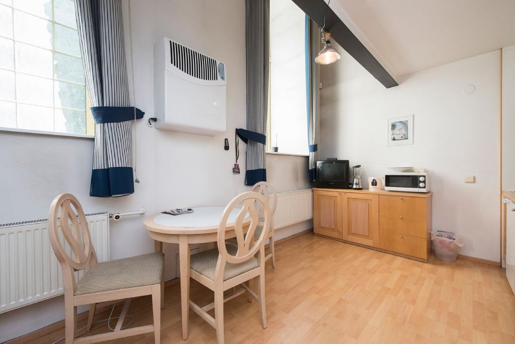 Cozy Loft Near Old Town Apartment ทาลลินน์ ภายนอก รูปภาพ